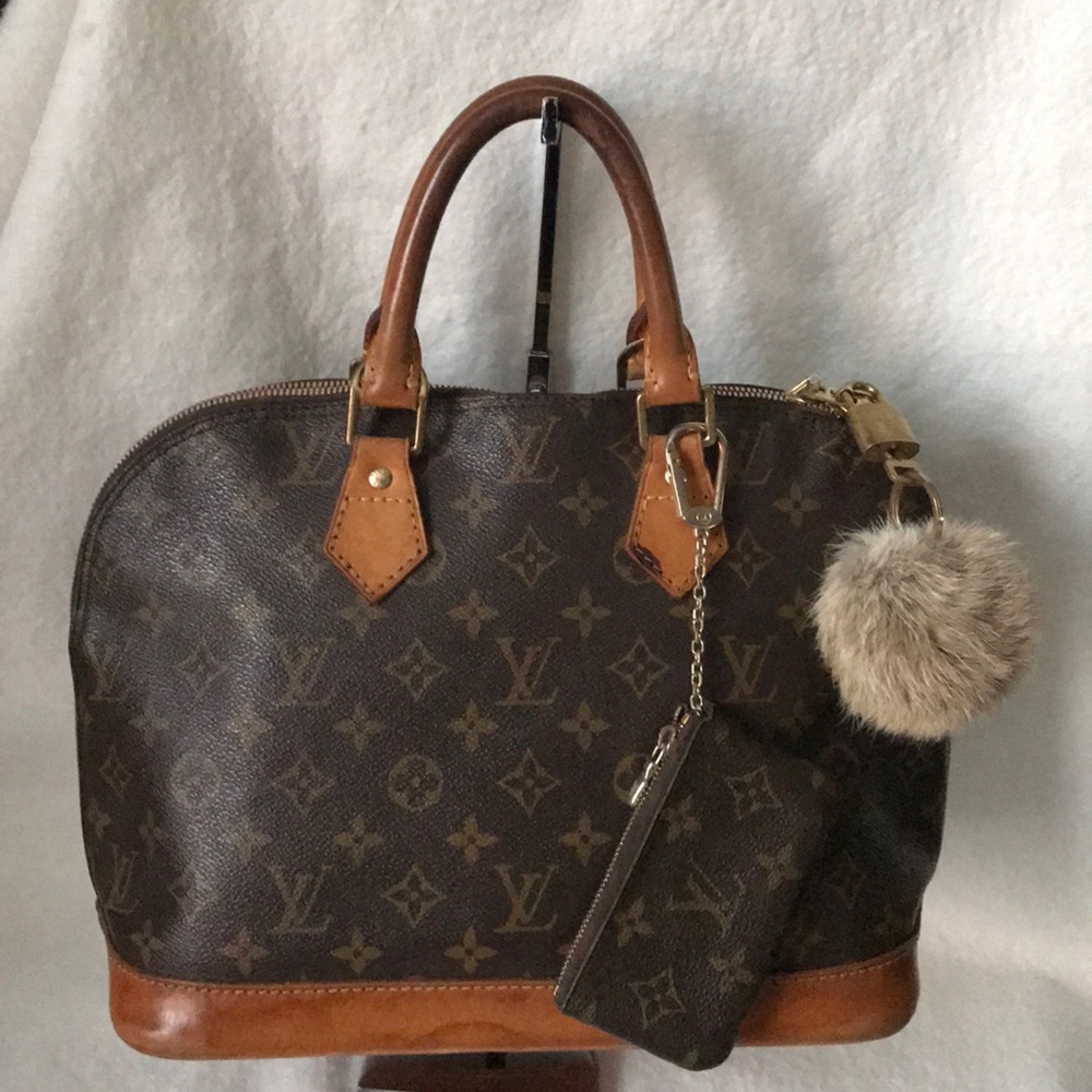 Louis Vuitton Alma